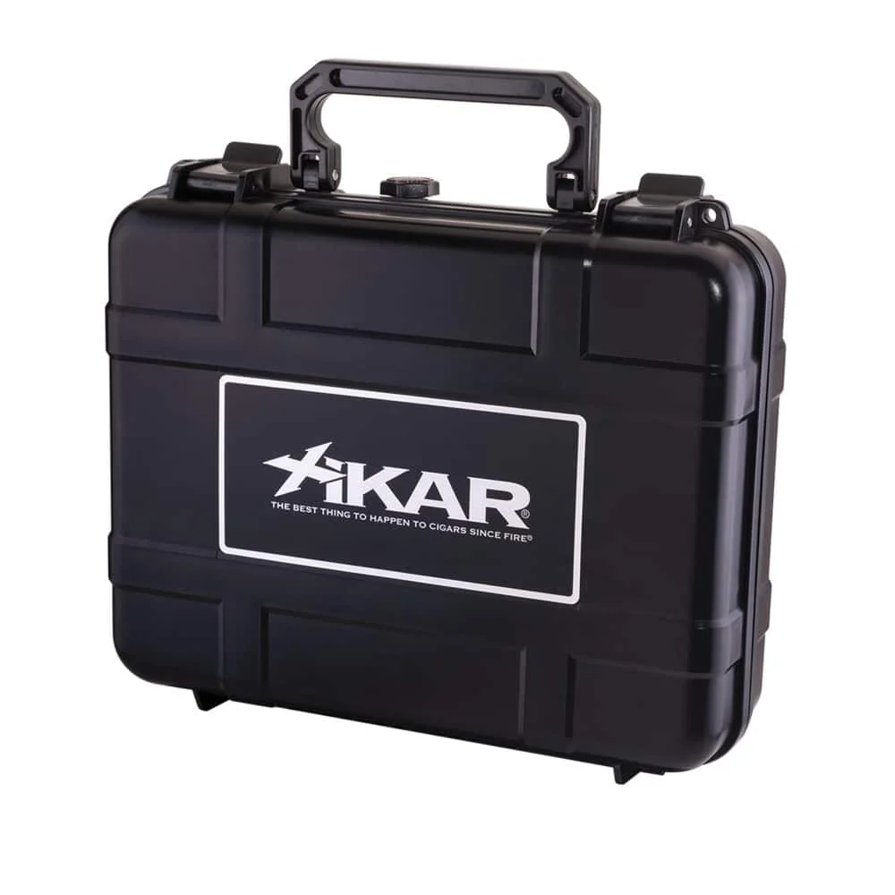 Xi 225 Υγραντήρας πούρων Humidor Ταξιδίου για 25 Πούρα Xi 225 Υγραντήρας πούρων Humidor Ταξιδίου για 25 Πούρα βαλίτσα μαύρο χρώμα