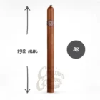 To Montecristo Especiales No1, είναι ένα από τα πιο εκλεπτυσμένα πούρα της Montecristo, αντιπροσωπεύoντας τη πρώτη υλοποίηση στη μορφή του Laguito No1.