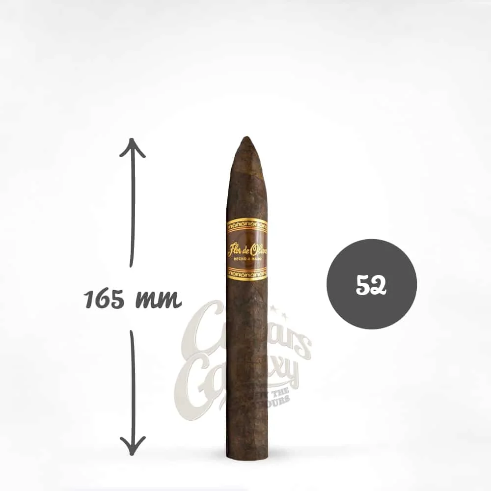 Flor de Oliva - Torpedo Το Flor de Oliva Torpedo είναι ένα υπέροχο χειροποίητο πούρο που μόλις το ανάψετε, εμφανίζονται γήινες και "ξύλινες" νότες όπως επίσης και νότες πιπεριού.