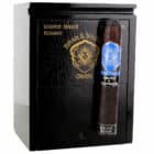 Master Mason Robusto πούρο Νικαράγουας μήκος 127 χιλιοστών και διαμέτρου 52 χιλιοστών μαζί με το μαύρο ξύλινο κουτί τους