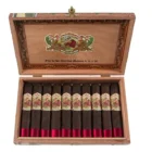 Flor de las Antillas Maduro Petit Robusto πούρο ρομπούστο Νικαράγουας Εκουαδόρ γεύση εσπρέσο ξύλο μήκος 110 χιλιοστά διάμετρος 50 χιλιοστά ξύλινο κουτί πούρων με πούρα μέσα