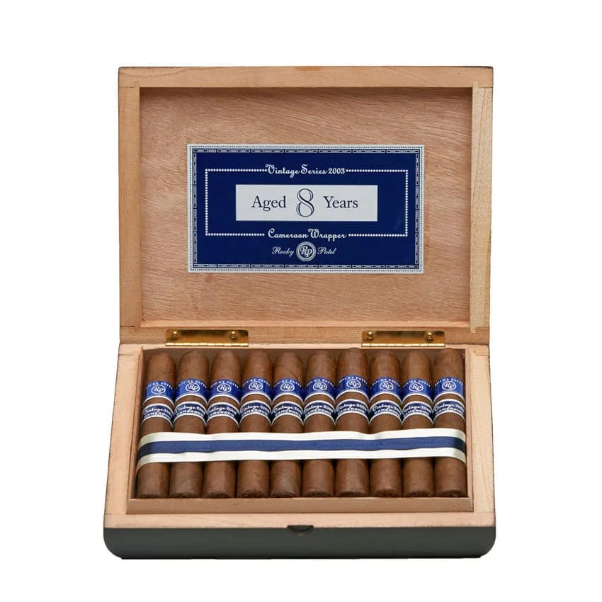Vintage Series 2003 Cameroon Robusto πούρο ρομπούστο Νικαράγουας Δομινικανής Δημοκρατίας Ονδούρα γεύση δέρματος καφέ ελαφρώς πικάντικο πούρα μέσα στο ξύλινο κουτί τους