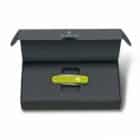 VICTORINOX - Classic SD Alox Limited Edition 2023, ελβετικός σουγιάς, ανοξείδωτος, κίτρινος, μέσα σε κουτί