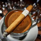 ROCKY PATEL - Vintage Series 1999 Connecticut Juniors 5's