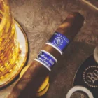 ROCKY PATEL - Vintage Series 2003 Cameroon Juniors 5's