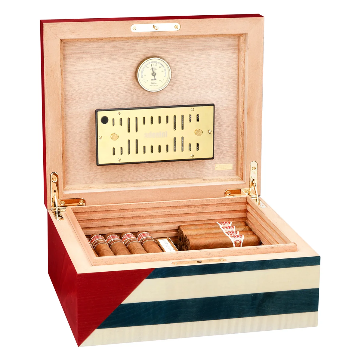 Ο Adorini Cuba Te Amo Medium Deluxe είναι ένας φόρος τιμής στην κουλτούρα του πούρου και στην ατμόσφαιρα της παλιάς Αβάνας.