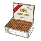 Το Arturo Fuente Brevas Royale Natural είναι ένα από τα πιο προσιτά πούρα της θρυλικής οικογένειας Fuente. Aποτελεί μια εξαιρετική καθημερινή επιλογή.