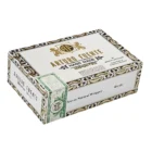 Το Arturo Fuente Brevas Royale Natural είναι ένα από τα πιο προσιτά πούρα της θρυλικής οικογένειας Fuente. Aποτελεί μια εξαιρετική καθημερινή επιλογή.