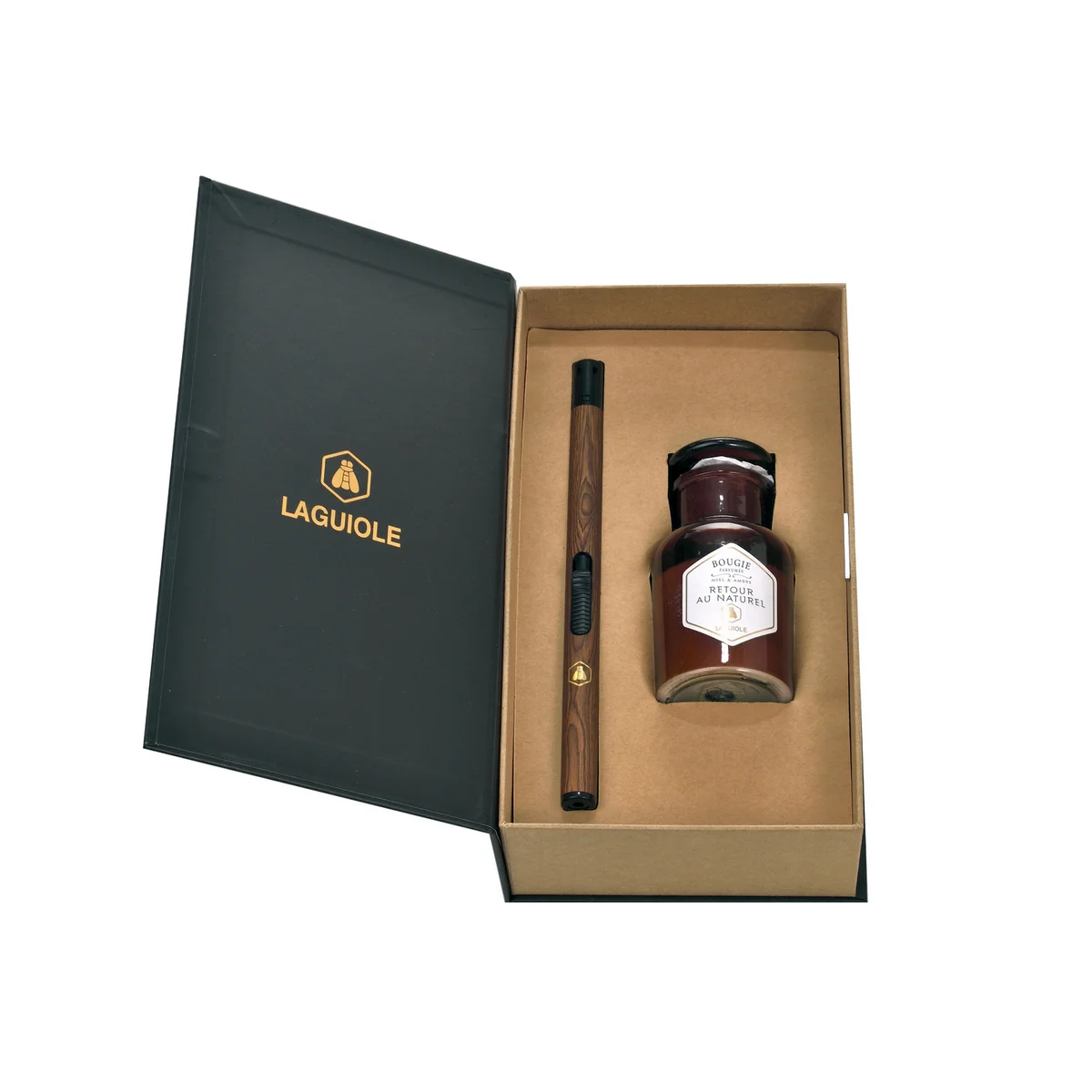 laguiole_40269850_1 Το “Coffret de l’Apothicaire” περιλαμβάνει ένα κερί σε γυάλινο βαζάκι και έναν επαναγεμιζόμενο αναπτήρα με φινίρισμα σε απομίμηση ξύλου.