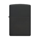 Ο Zippo Classic Black Matte 218 είναι ένα διαχρονικό αξεσουάρ με αναγνωρίσιμο μαύρο ματ φινίρισμα που εκπέμπει στυλ και απλότητα.
