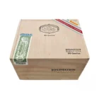Το Diplomáticos Genios Exclusivo Phoenicia είναι ένα πούρο limited edition, σχεδιασμένο αποκλειστικά για την περιοχή που καλύπτει η Phoenicia Trading.