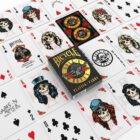Η συλλεκτική τράπουλα Bicycle Guns N’ Roses Appetite for Destruction φέρνει την ενέργεια ενός από τα πιο εμβληματικά άλμπουμ της rock ιστορίας στο τραπέζι.